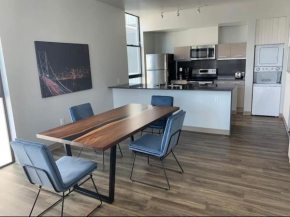Modern 2-Bedroom Apartment in Little Italy